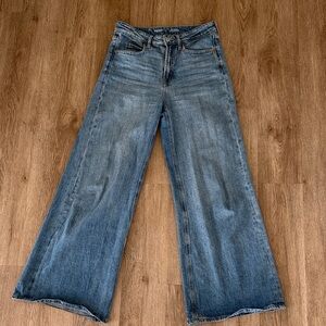 Old Navy Wide-Leg Flare Jeans in Medium Blue